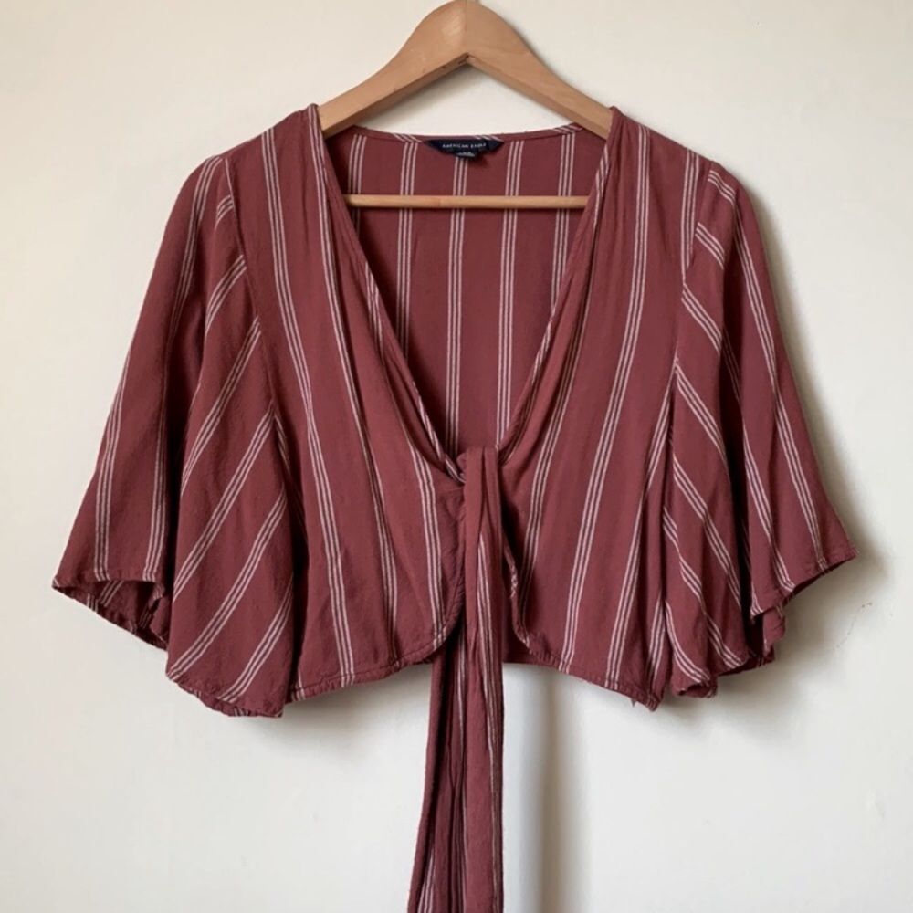 ❤️AEO American Eagle Cropped Striped Wrap Shirt Top Cardigan Flared Sleeve M